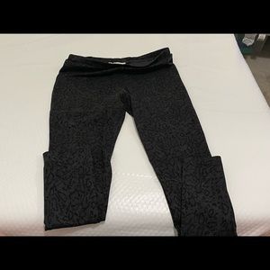 Joie  snakeskin print leggings